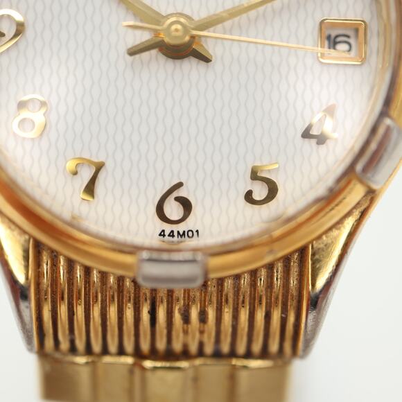 Caravelle by Bulova Gold Tone Watch 25mm White Date Expansion Band w New Battery - Picture 9 of 15